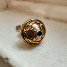 Load image into Gallery viewer, Steam-Punk Ring
